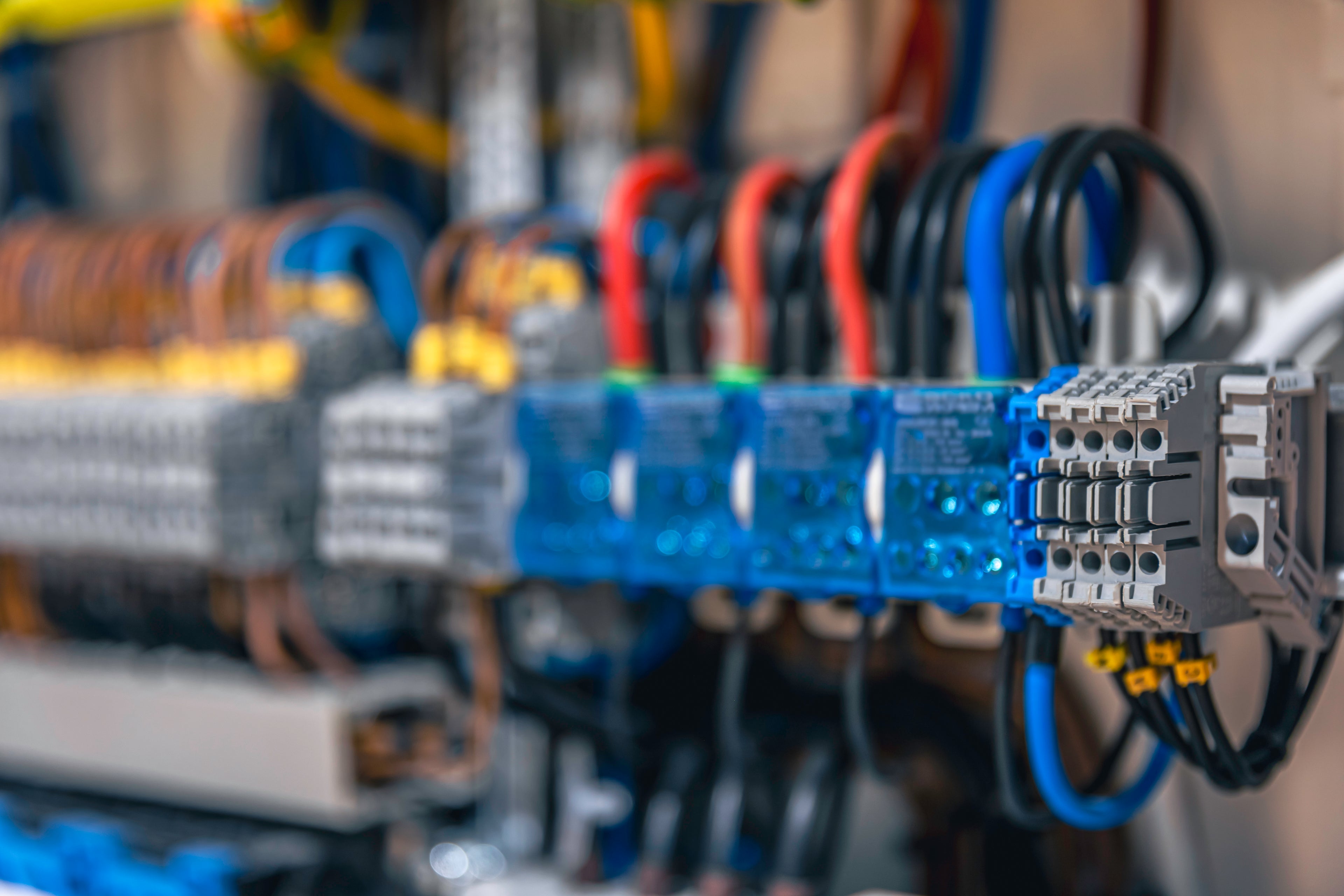 electric-panel-with-cables